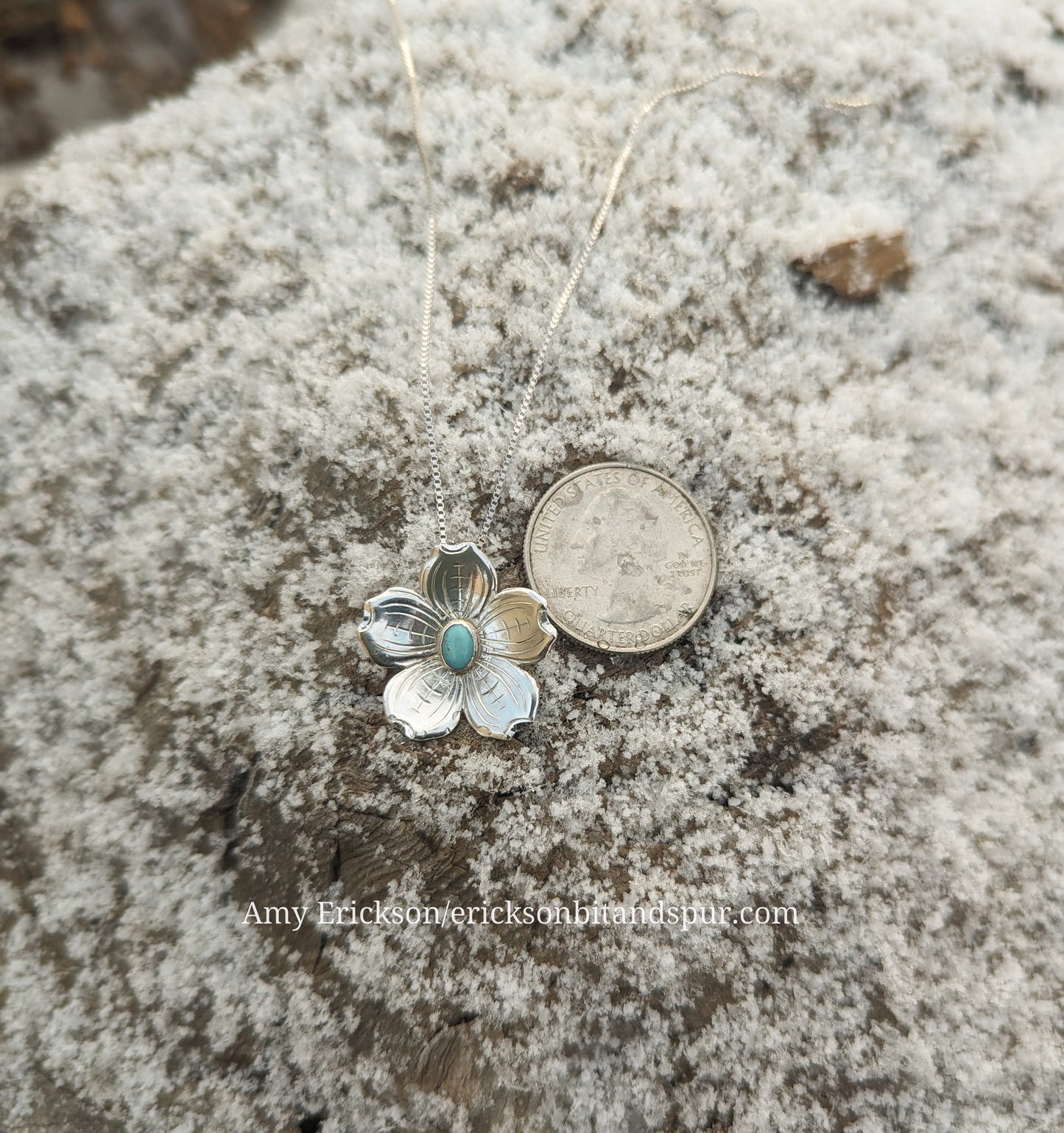 Silver flower necklace with turquoise