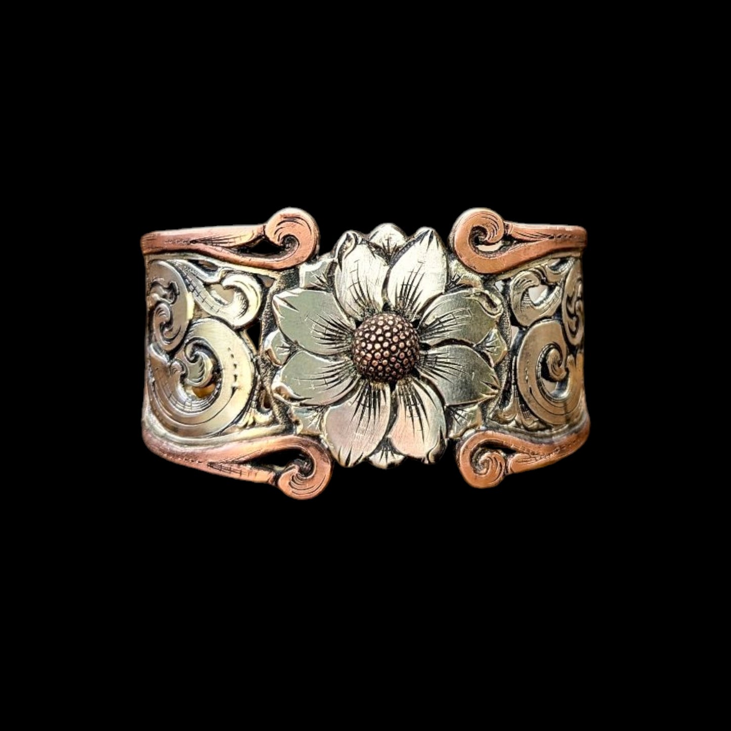 Western Style filigree Daisy Bracelet