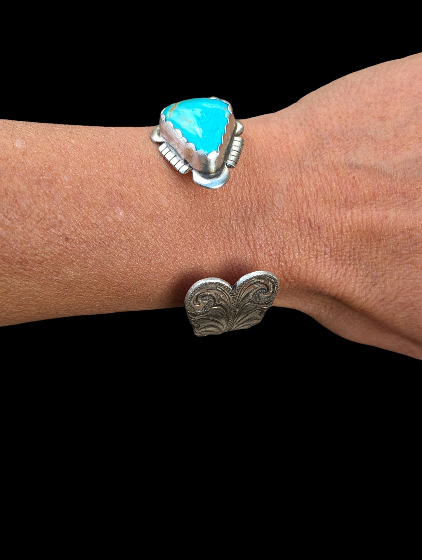 Western style engraved turquoise arrow bracelet