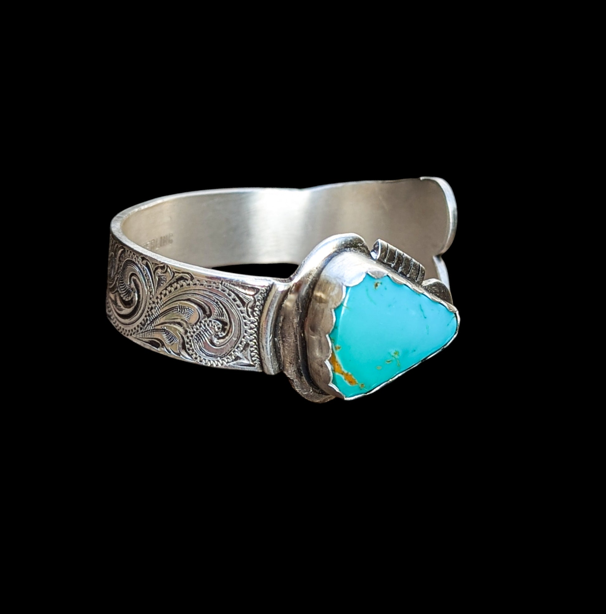 Western style engraved turquoise arrow bracelet