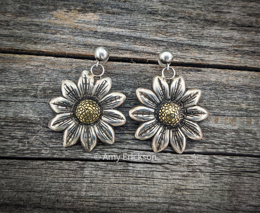 Daisy Earrings